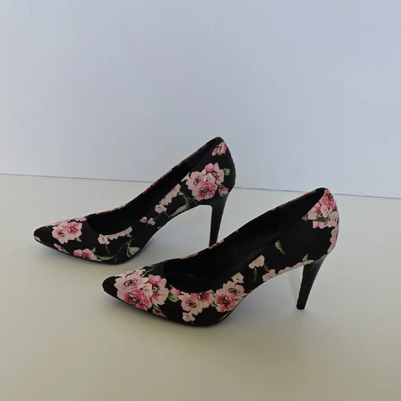 a.n.a Black and Pink Floral Heels - Picture 1 of 6